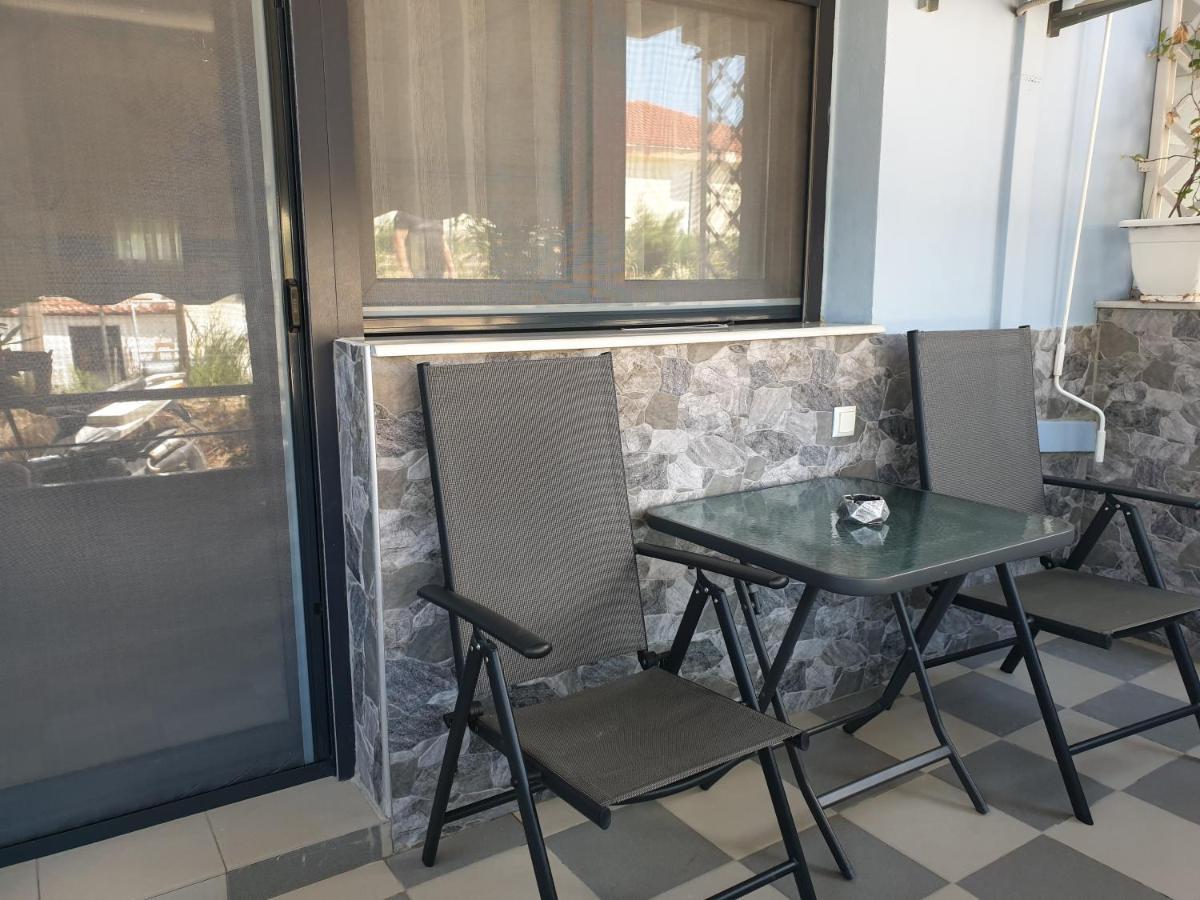 Iros Apartment Néa Péramos Exteriér fotografie