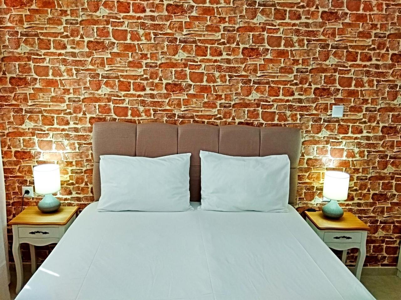 Iros Apartment Néa Péramos Exteriér fotografie